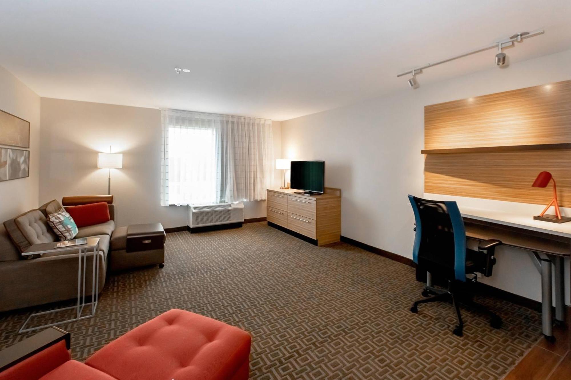 Towneplace Suites By Marriott Louisville Airport Экстерьер фото